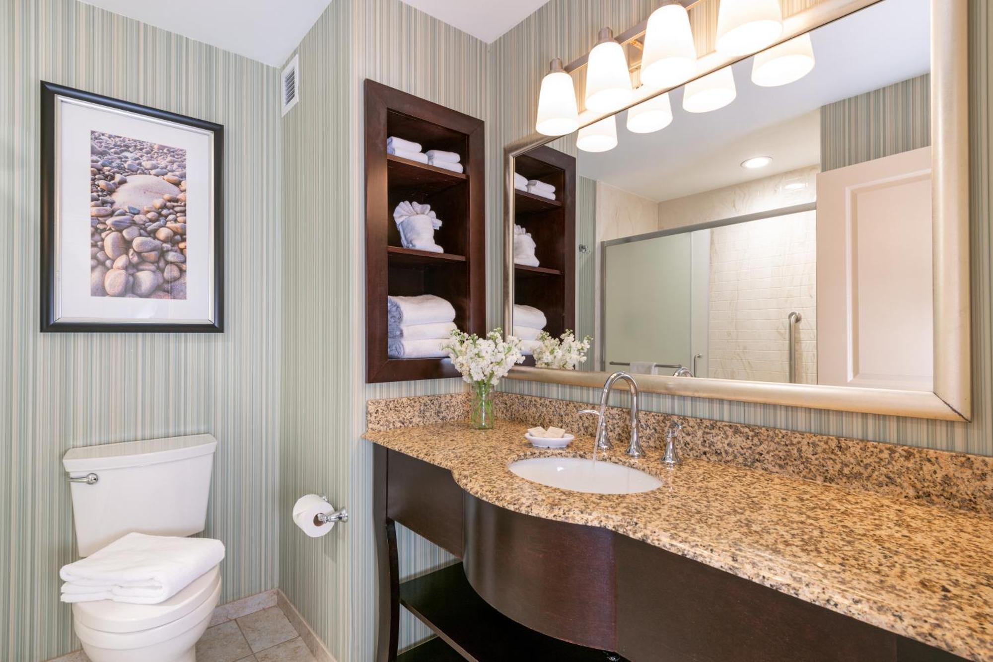 Atlantic Oceanside & Conference Center Hotel 3*